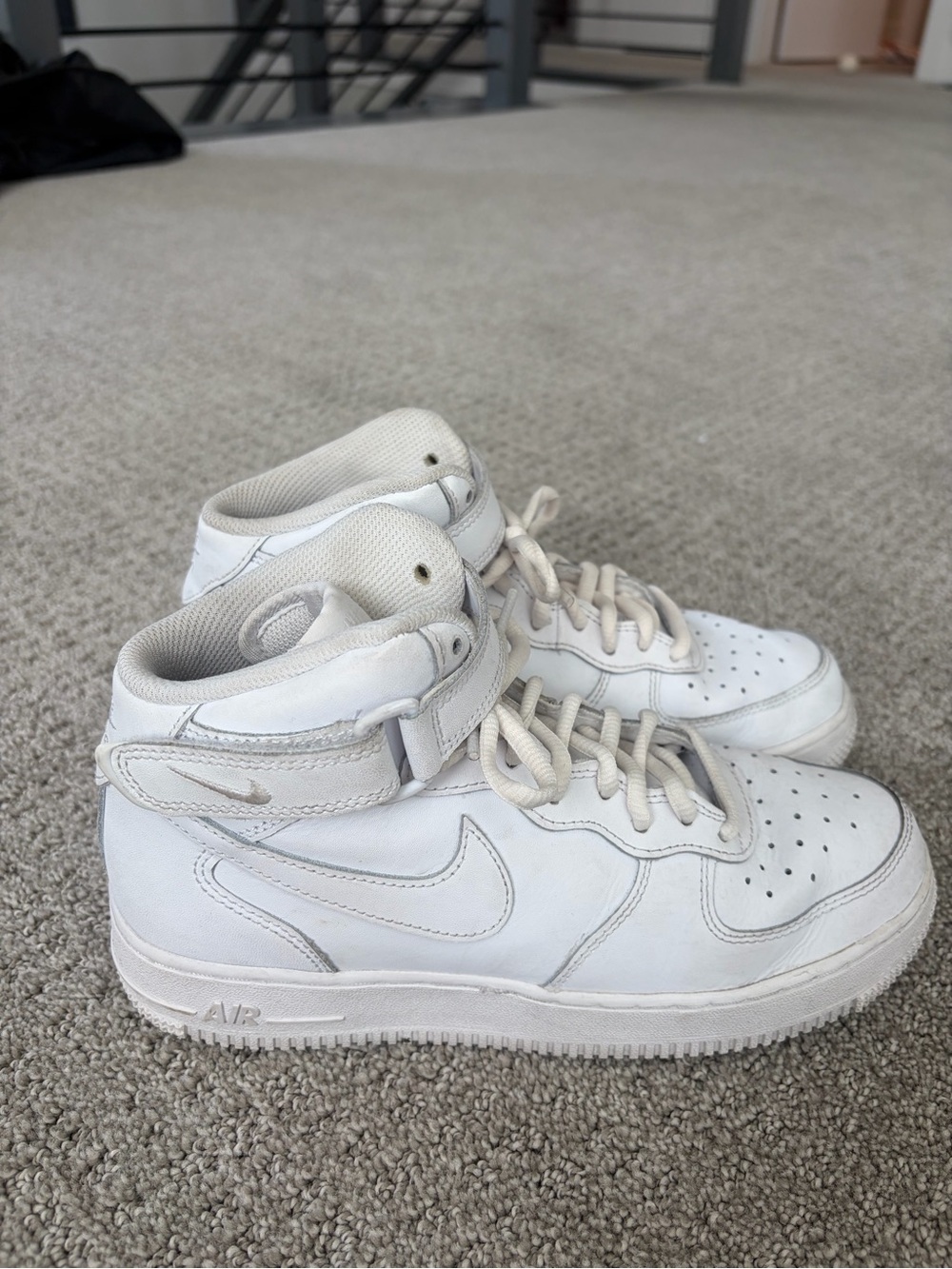 Nike Air Force 1 Mid High-Top Sneakers 
Size 6.5 Youth = 8 Women